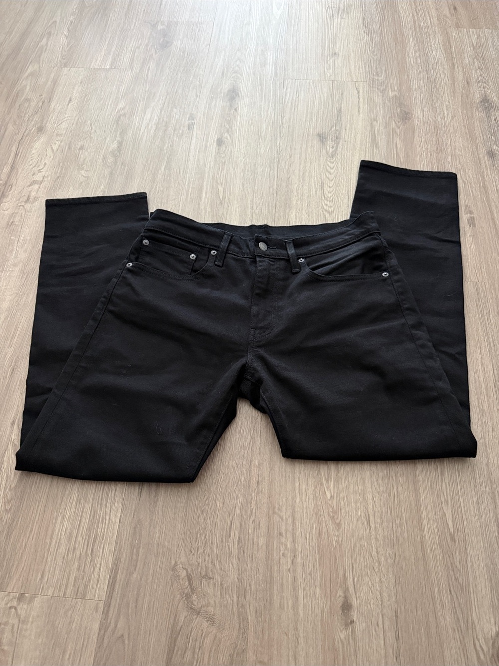 Levis Premium 502 Taper Men’s Jeans